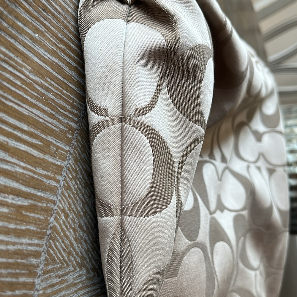 GUC Coach Poppy shoulder bag. There are a few flaws. - Picture 9 of 16